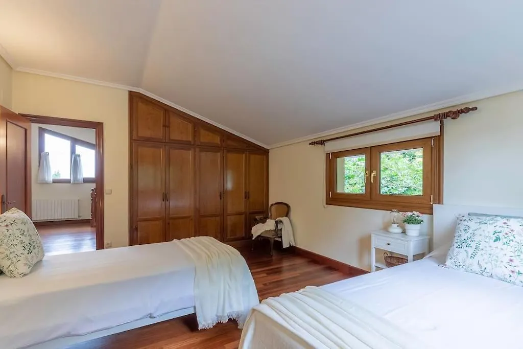 Caserio Entre Bilbao Y Urdaibai Morga İspanya